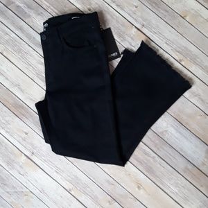 Jones New York Frayed Hem Denim Capri